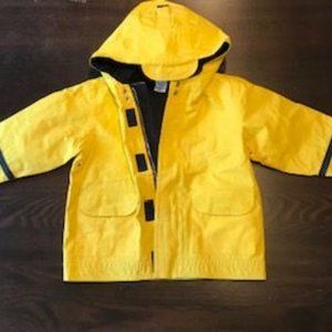 Baby Gap yellow 18-24 months rain coat
